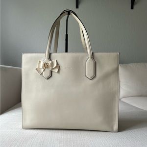 Gucci GG Ribbon Tote Leather Medium